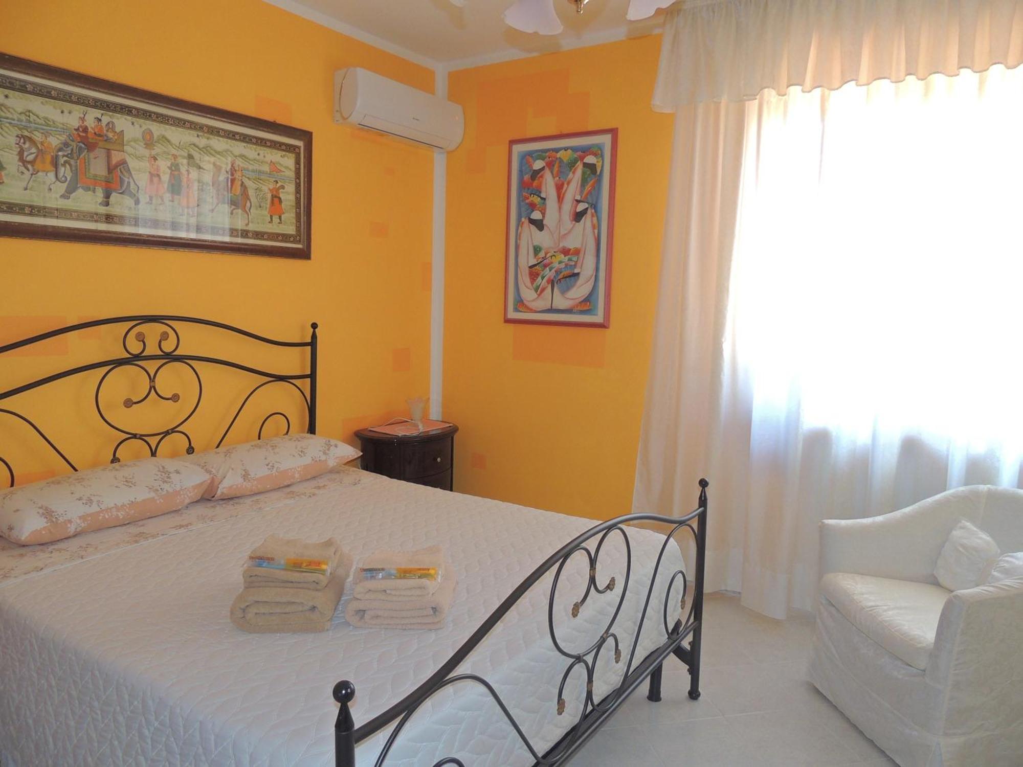 سورسو Lalu'S B&B المظهر الخارجي الصورة